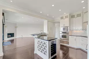 122 Crosstree Dr, Hilton Head Island, SC 29926 - Photo 11