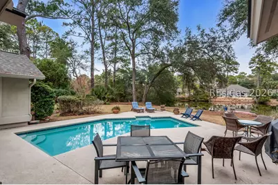 2 Off Shore, Hilton Head Island, SC 29928 - Photo 5