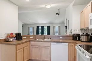 10 Broadland Cir, Bluffton, SC 29910 - Photo 13