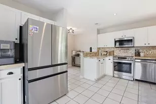 36 Sandy Pointe Dr, Bluffton, SC 29910 - Photo 15