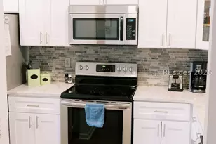 15 Deallyon Ave, Hilton Head Island, SC 29928 - Photo 3