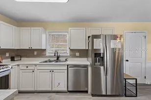 1905 Oconnell St, Beaufort, SC 29902 - Photo 15