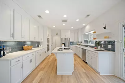 10 Sagebush Lane, Hilton Head Island, SC 29926 - Photo 17