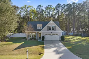 579 Osprey Lake Cir, Hardeeville, SC 29927 - Photo 1