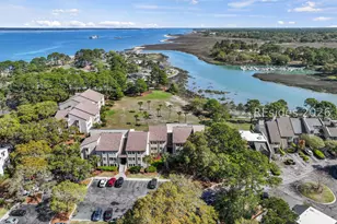 5 Braddock Bluff Dr, Hilton Head Island, SC 29928 - Photo 3