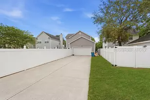 69 10th Ave, Bluffton, SC 29910 - Photo 25