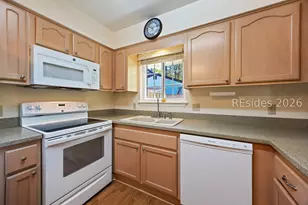 38 Squiresgate Rd, Hilton Head Island, SC 29926 - Photo 7