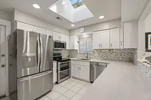 50 Squiresgate Rd, Hilton Head Island, SC 29926 - Photo 9