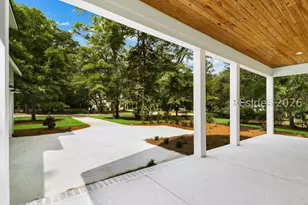 12 Oldfield Village Rd, Bluffton, SC 29909 - Photo 3