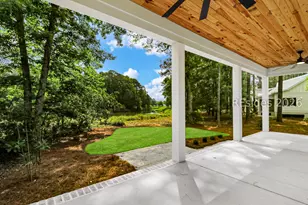 12 Oldfield Village Rd, Bluffton, SC 29909 - Photo 5