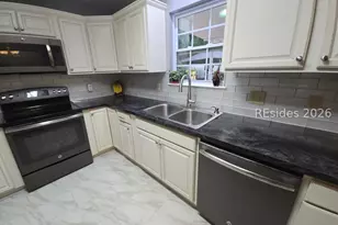 42 Baywood Dr, Bluffton, SC 29910 - Photo 3