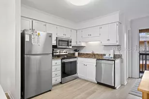 40 Folly Field Rd, Hilton Head Island, SC 29928 - Photo 13