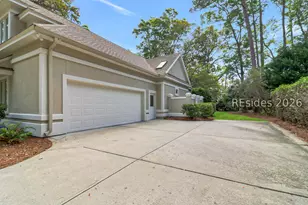 12 Retreat Ln, Hilton Head Island, SC 29928 - Photo 3