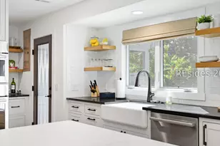 48 Club Course Dr, Hilton Head Island, SC 29928 - Photo 17