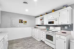 45 Queens Folly Rd, Hilton Head Island, SC 29928 - Photo 11