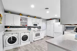 45 Queens Folly Rd, Hilton Head Island, SC 29928 - Photo 9