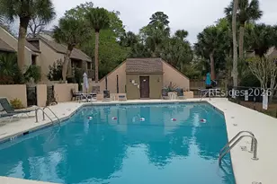 11 E Tanglewood Dr E, Hilton Head Island, SC 29928 - Photo 17