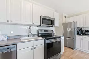 40 Folly Field Rd, Hilton Head Island, SC 29928 - Photo 5