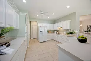 149 Hampton Cir, Bluffton, SC 29909 - Photo 5