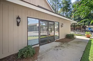5 Gumtree Rd, Hilton Head Island, SC 29926 - Photo 27