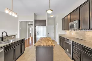 72 White Crescent Cir, Ridgeland, SC 29936 - Photo 5