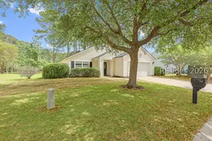102 Pine Ridge Dr, Bluffton, SC 29910 - Photo 3