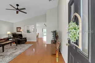 102 Pine Ridge Dr, Bluffton, SC 29910 - Photo 5