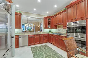 154 S Shore Dr, Hilton Head Island, SC 29928 - Photo 11