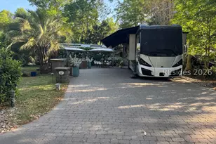 133 Arrow Rd, Hilton Head Island, SC 29928 - Photo 1