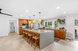 1638 Hampton Dr, Beaufort, SC 29906 - Photo 9