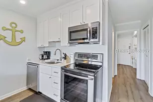 23 S Forest Beach Dr, Hilton Head Island, SC 29928 - Photo 5