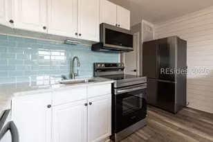 40 Folly Field Rd, Hilton Head Island, SC 29928 - Photo 5