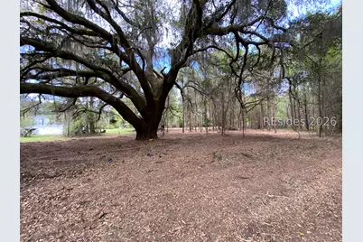 33 Pearl Harbour Drive, Saint Helena Island, SC 29920 - Photo 1