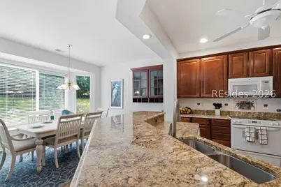 129 Lake Somerset Circle, Bluffton, SC 29909 - Photo 15