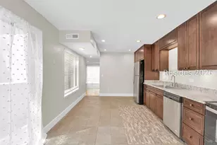 90 Gloucester Rd, Hilton Head Island, SC 29928 - Photo 11