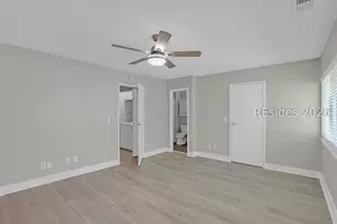 90 Gloucester Rd, Hilton Head Island, SC 29928 - Photo 25