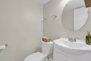 90 Gloucester Rd, Hilton Head Island, SC 29928 - Photo 7