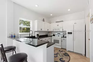 10 Pine Burr Rd E, Hilton Head Island, SC 29926 - Photo 9