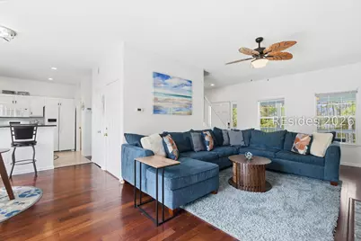 10 Pine Burr Road E #5, Hilton Head Island, SC 29926 - Photo 5