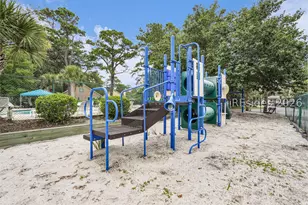 10 Pine Burr Rd E, Hilton Head Island, SC 29926 - Photo 37