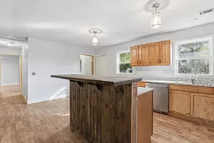 109 Dove St, Ridgeland, SC 29936 - Photo 5