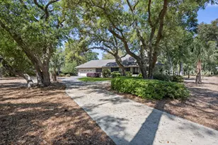 3 Craven Pl, Hilton Head Island, SC 29928 - Photo 51