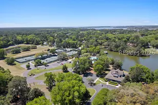 10 Manor Ct Ln, Hilton Head Island, SC 29926 - Photo 59