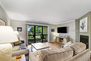 1 Gloucester Rd, Hilton Head Island, SC 29928 - Photo 15