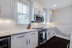 36 Oldfield Village Rd, Bluffton, SC 29909 - Photo 7