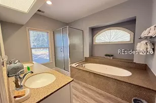 4 Aberdeen Ct, Hilton Head Island, SC 29926 - Photo 9