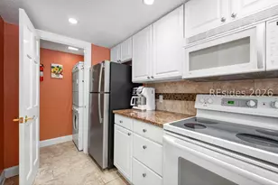 11 Tanglewood Dr, Hilton Head Island, SC 29928 - Photo 11