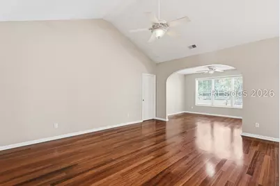 201 Cotton Field Lane E, Bluffton, SC 29910 - Photo 5