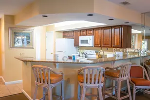 14 Wimbledon Ct, Hilton Head Island, SC 29928 - Photo 5