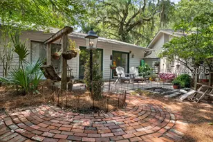 10 Hollyberry Ln, Hilton Head Island, SC 29928 - Photo 23